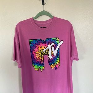 Pink tye dye design mtv tshirt .